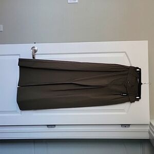 EXPRESS slacks color olive size 4R